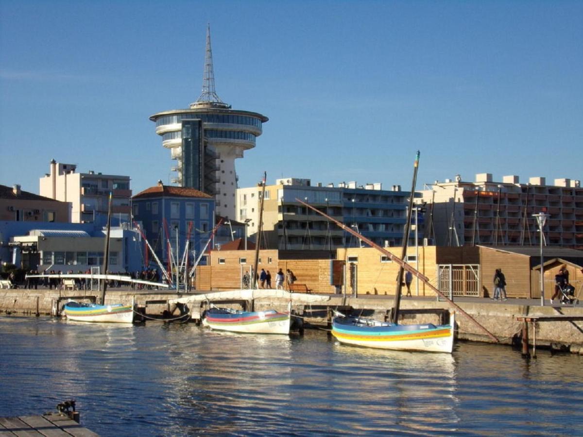 La Comedie De Vanneau - L'Intermede Palavas-les-Flots Exterior foto